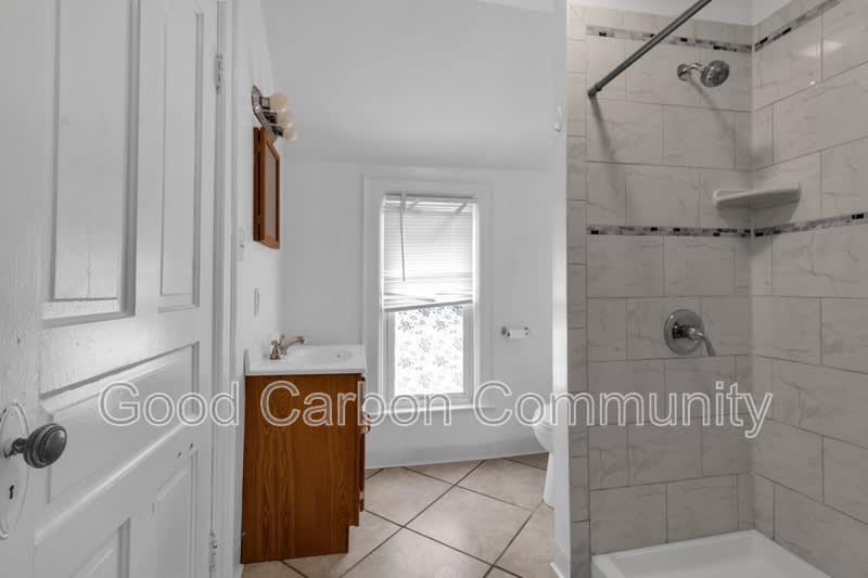 331 Schenck – photo 1 of 11