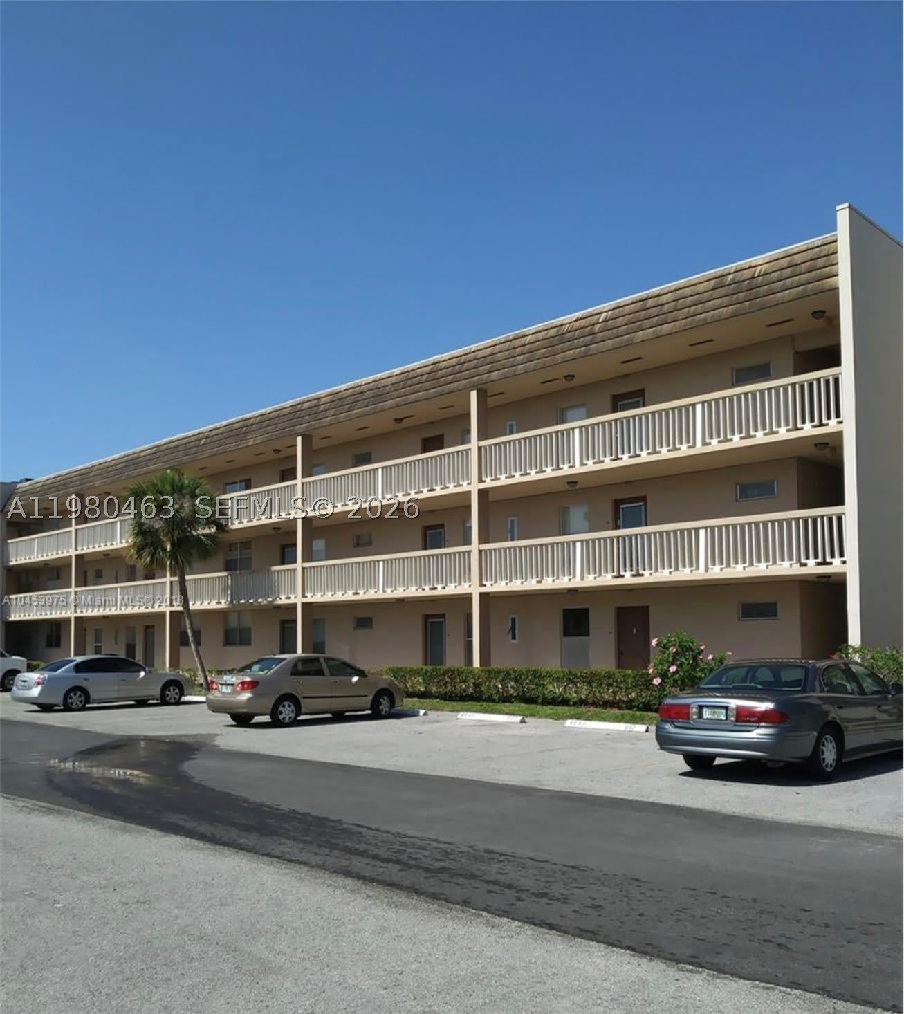 6150 NW 62nd St – photo 1 of 15