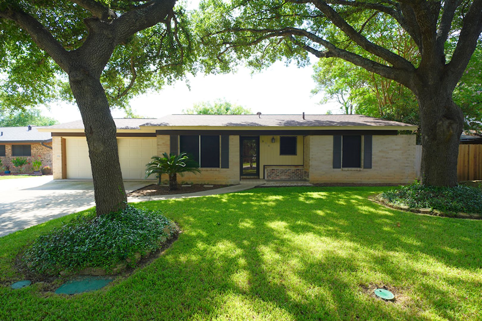 Updated Northeast Park Home Near Loop 410 – photo 1