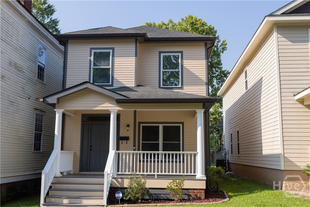 503 E 32nd Street E – photo 1