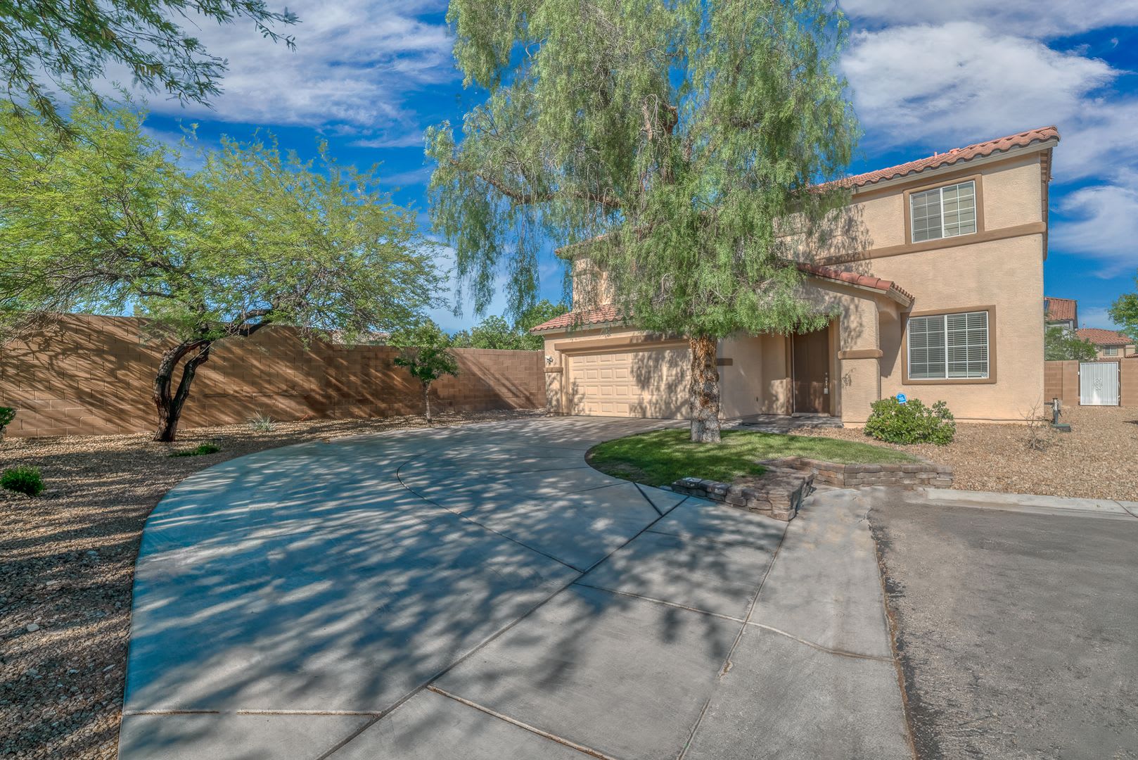 IMMACULATE 4 BED – photo 1