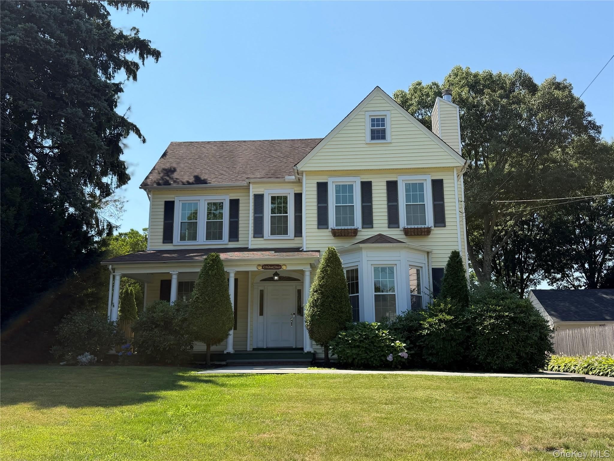 13 Walnut Street – photo 1 of 17