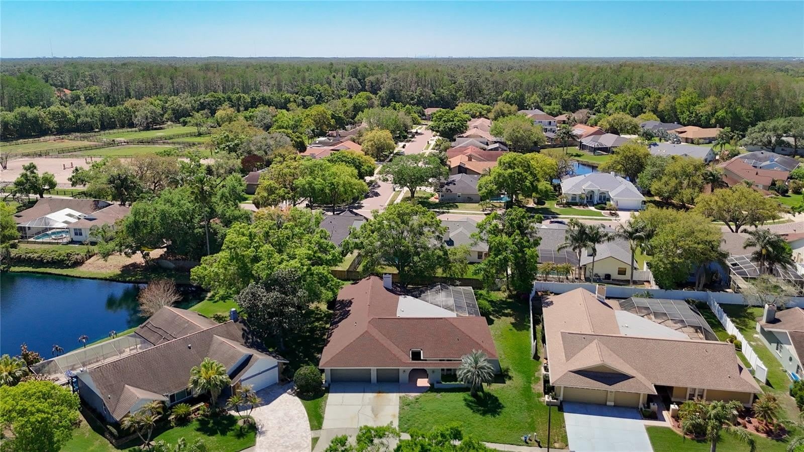 4072 BELMOOR Drive – photo 1