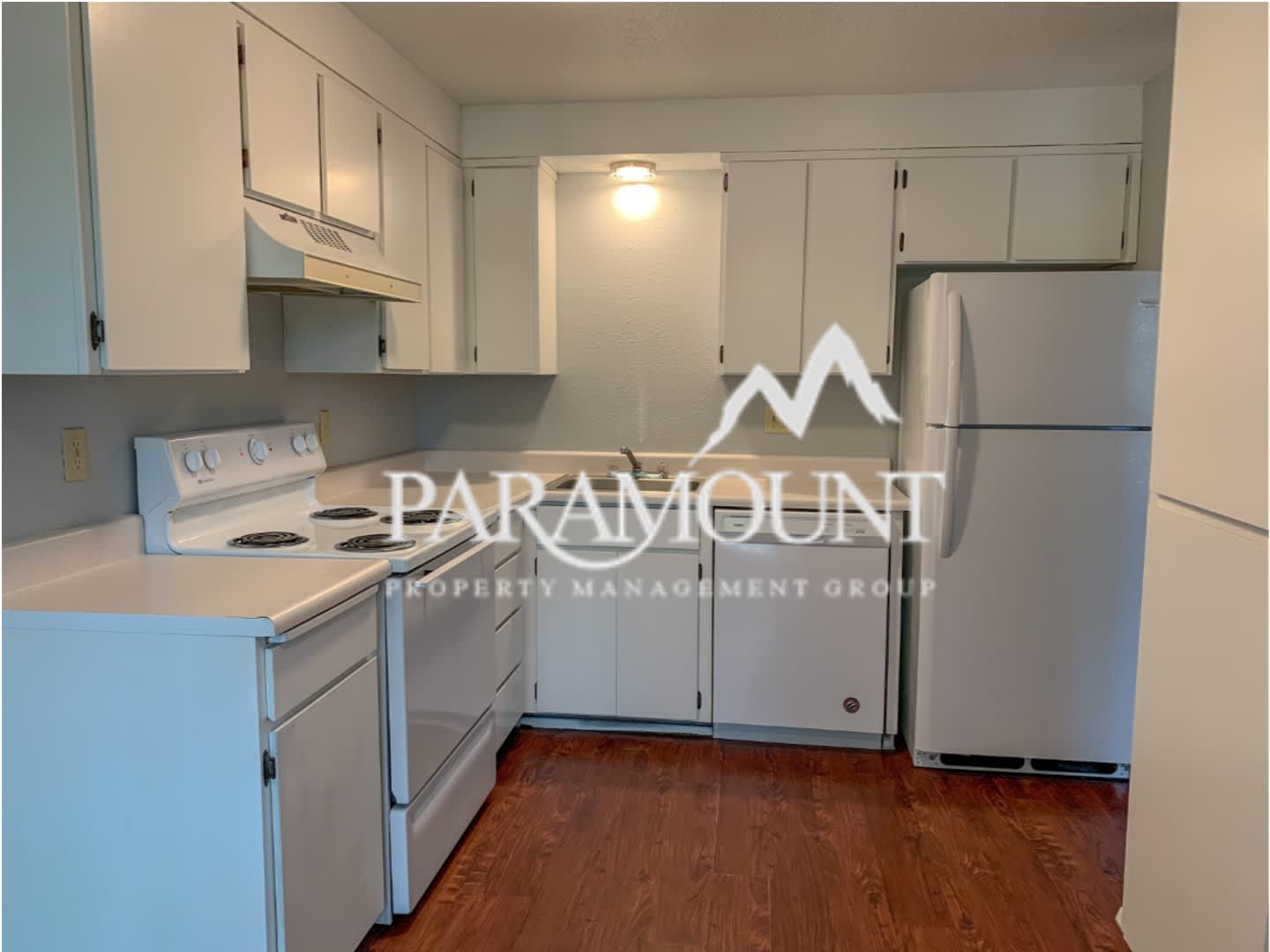 Comfortable 2 Bed on Fox Island! – photo 1 of 16