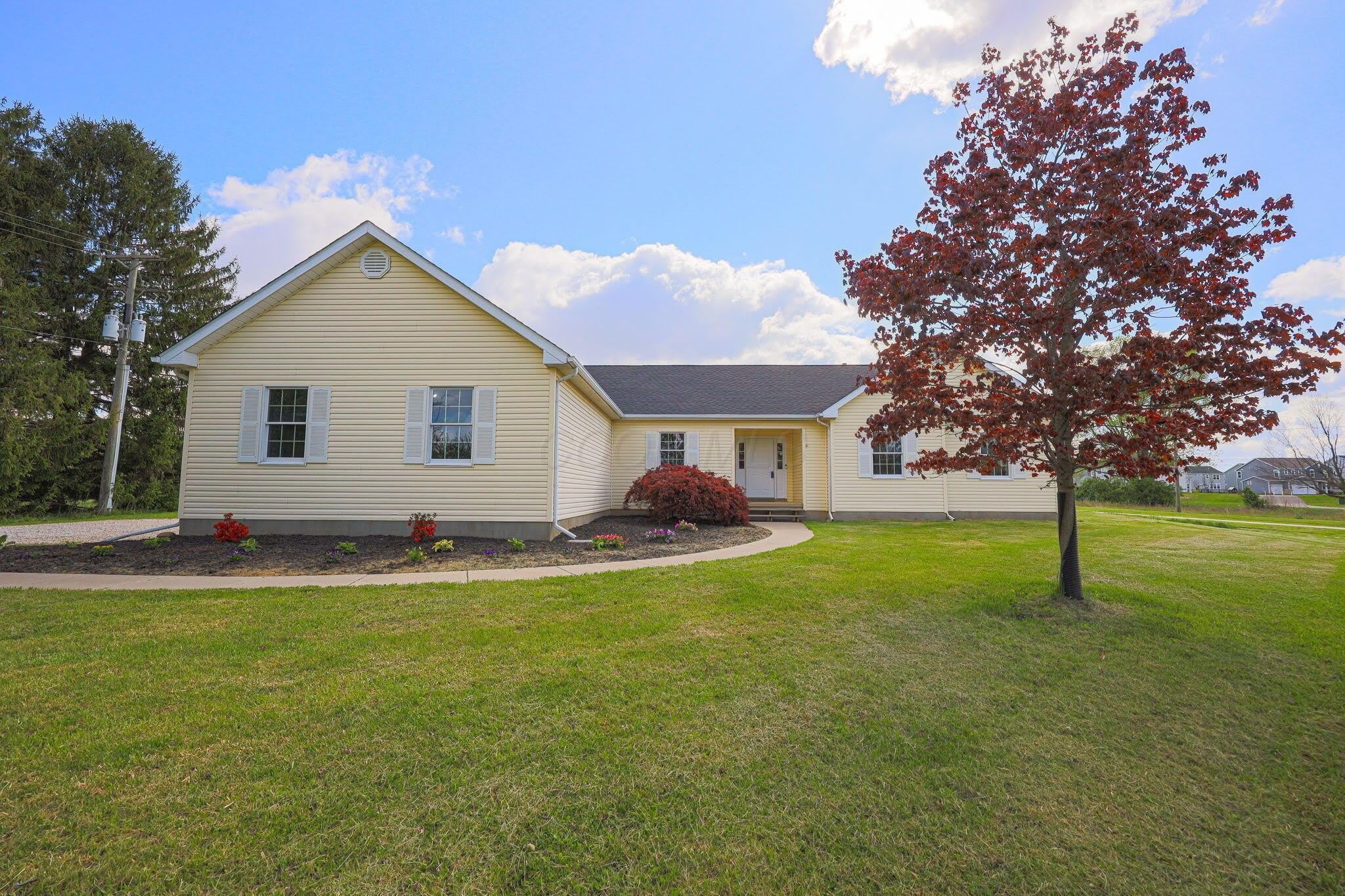 1155 S Three B's &amp; K Road – photo 1 of 44