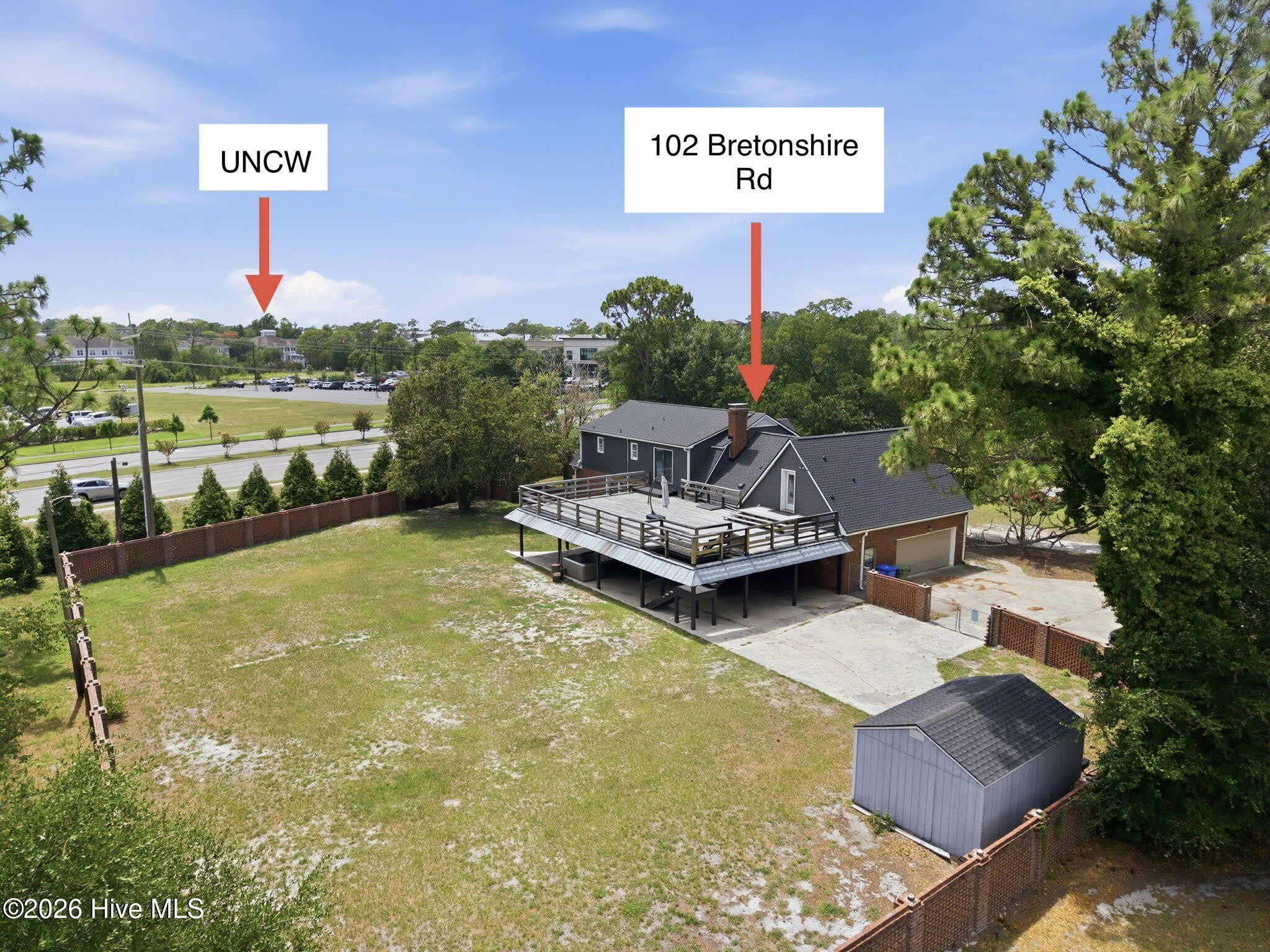 102 Bretonshire Road – photo 1