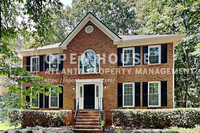 385 Deerwood Drive – photo 1