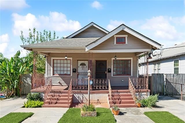 2222 ST ROCH Avenue – photo 1