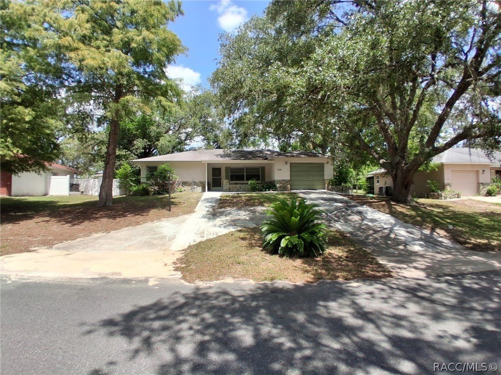 230 S Fillmore Street – photo 1