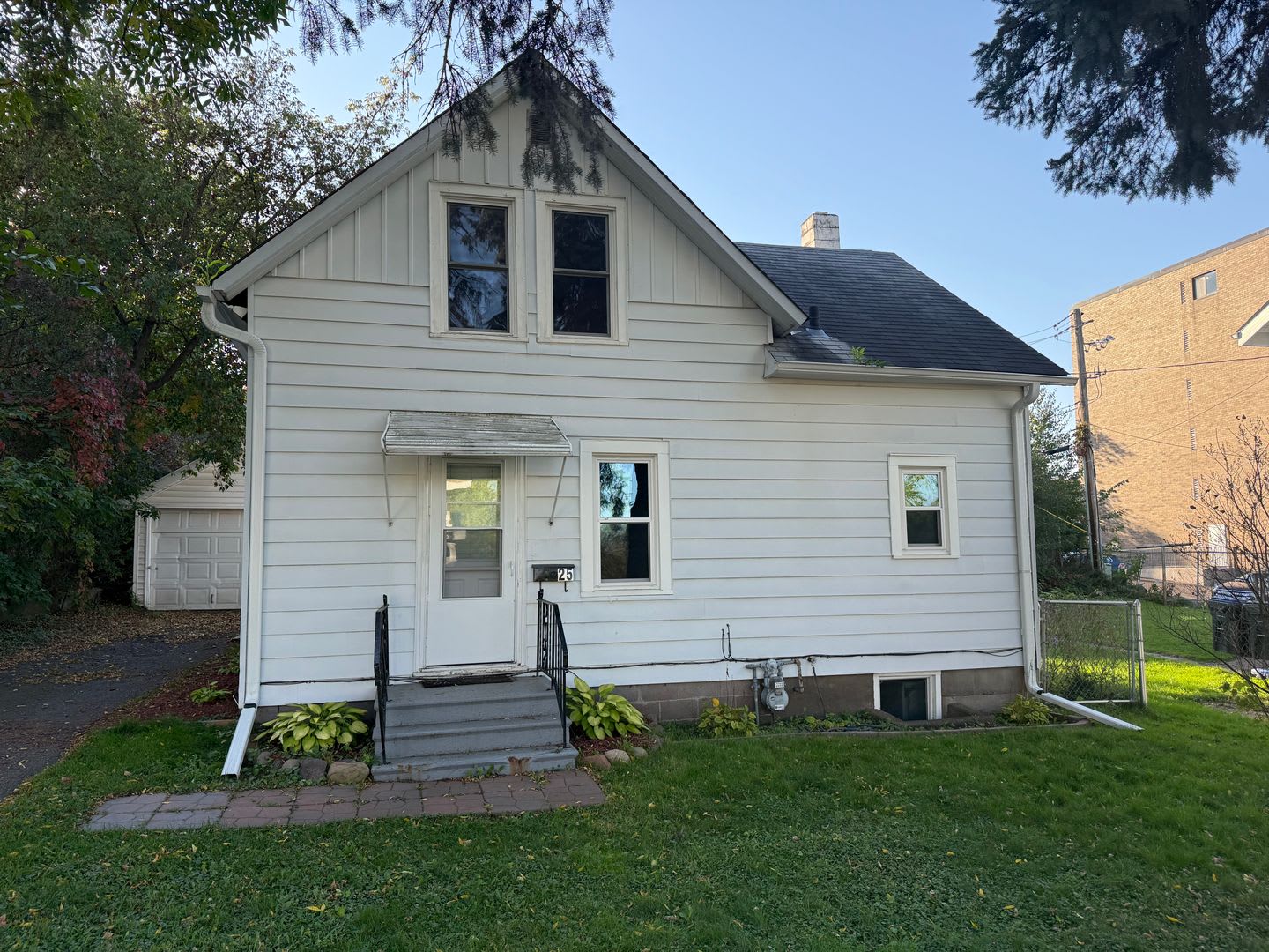 Cloquet Mn 3 Bed 1 Bath 1 Car Single Family Home – photo 1 of 18