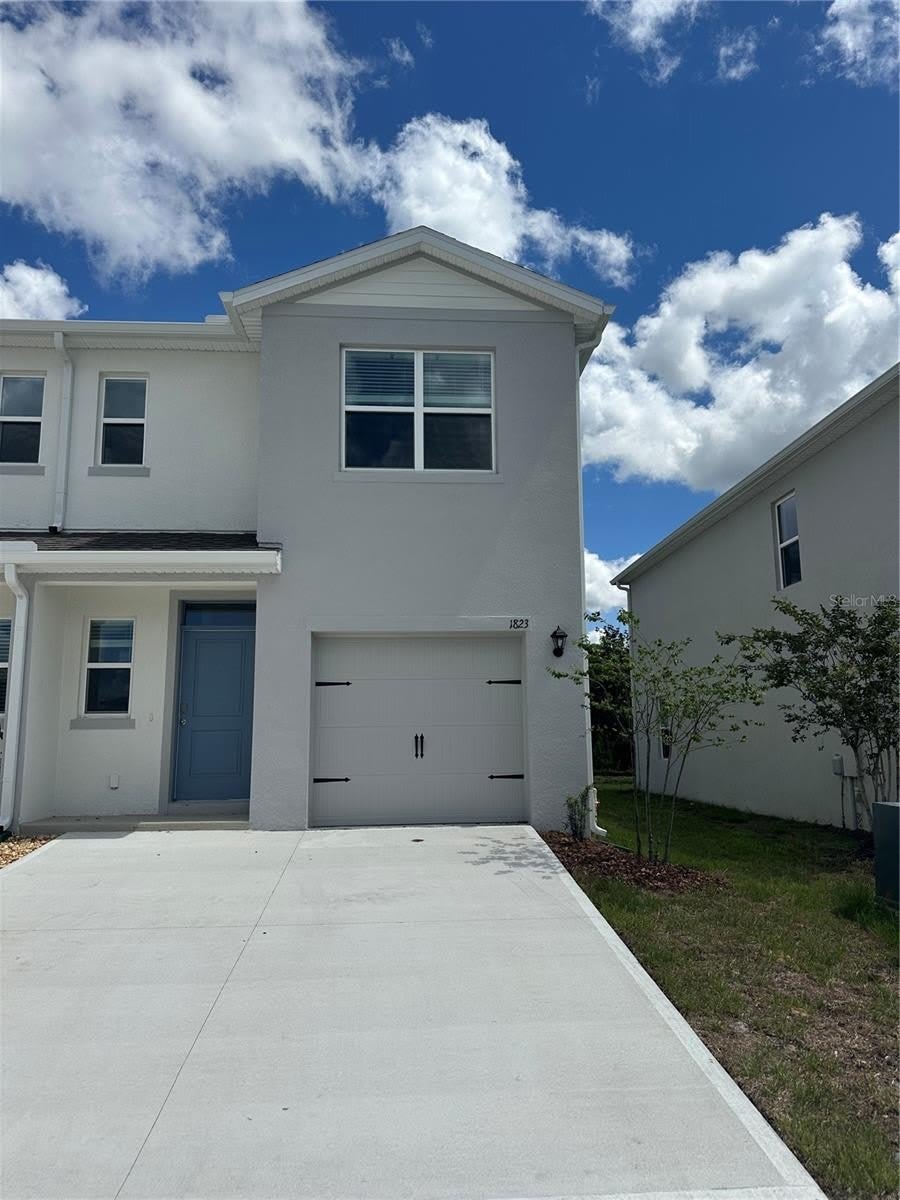 1823 ROCK ELM Road – photo 1