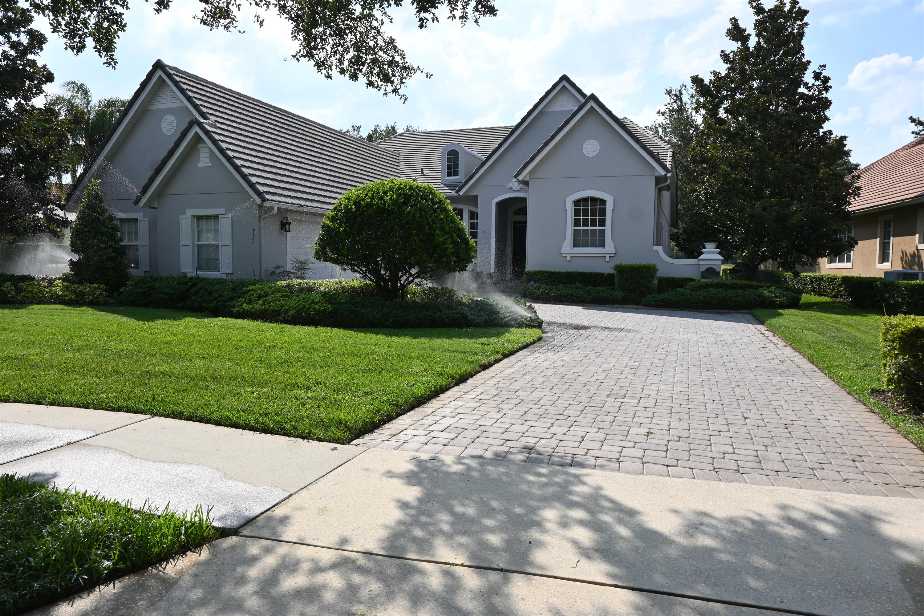 8122 Whitford Court – photo 1
