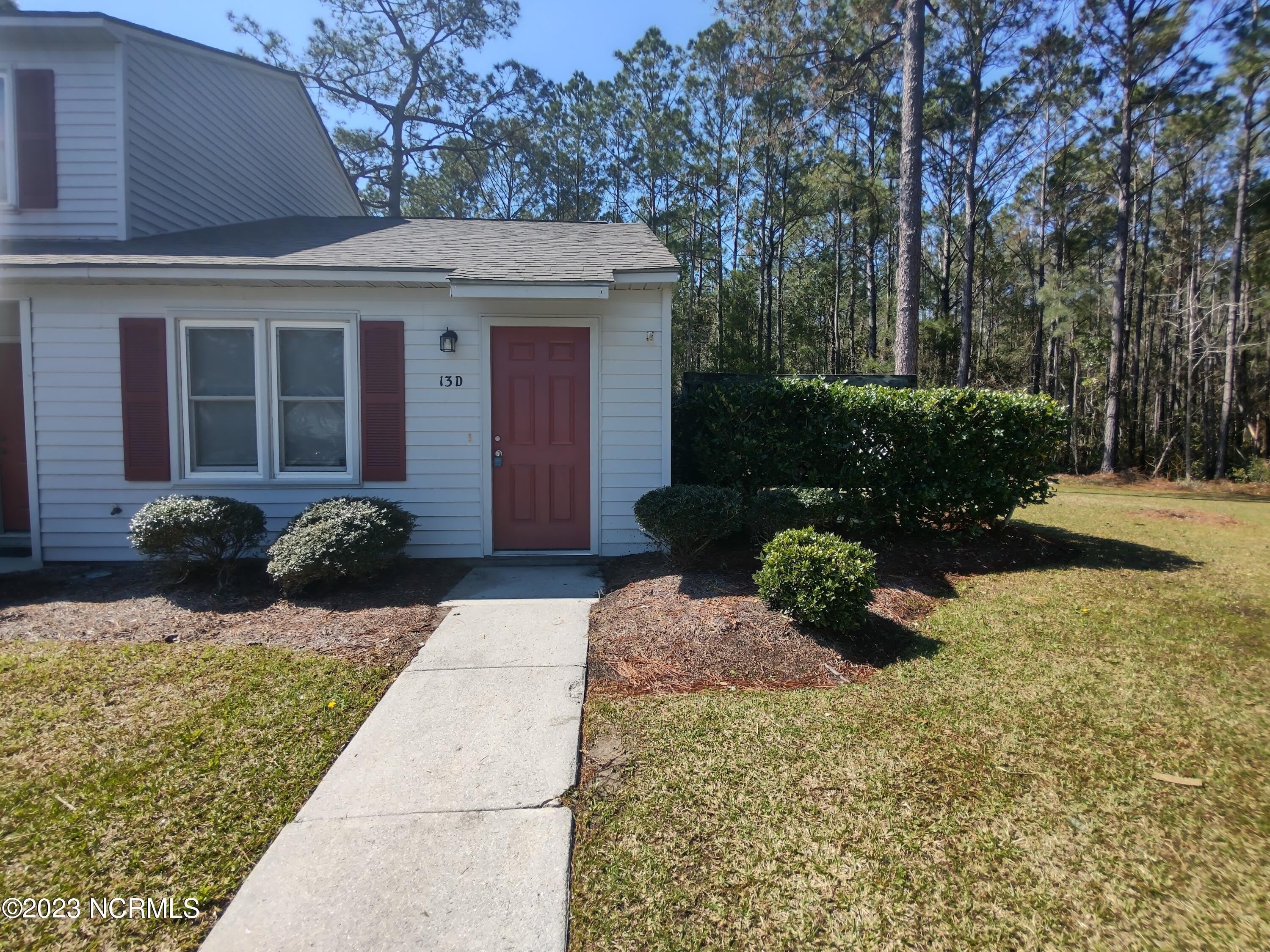 13 Port W Court – photo 1 of 21