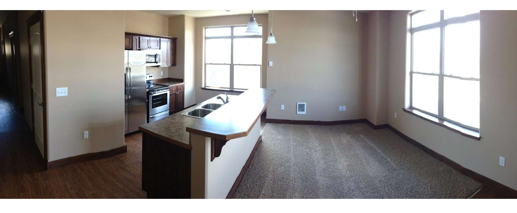 2882 Overlook Blvd – photo 1 of 42