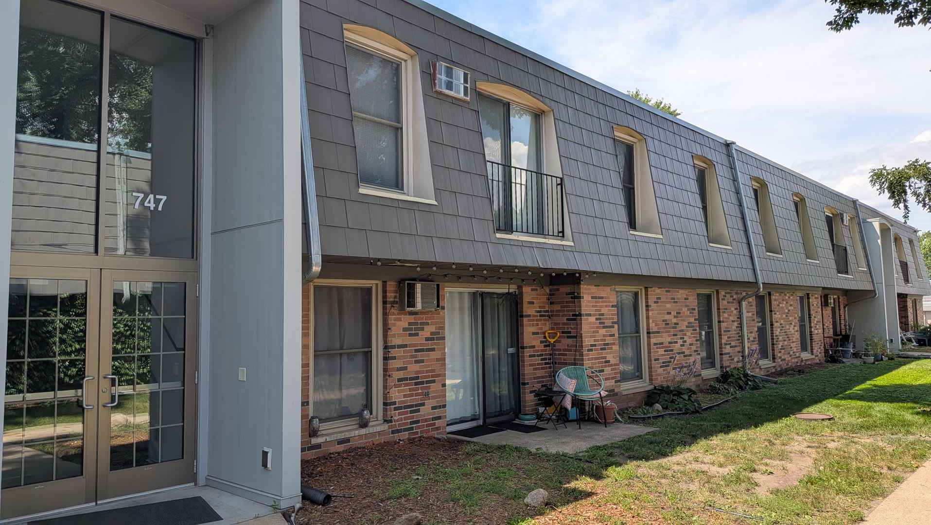 747 11Th Ave 5 – photo 1 of 253