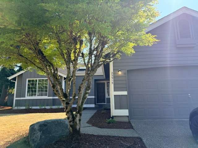 23315 Southeast 239th Street – photo 1 of 17