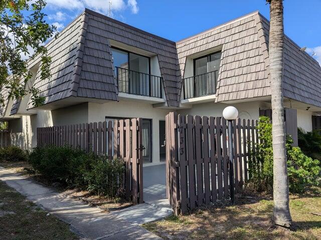 1733 North Congress Avenue – photo 1