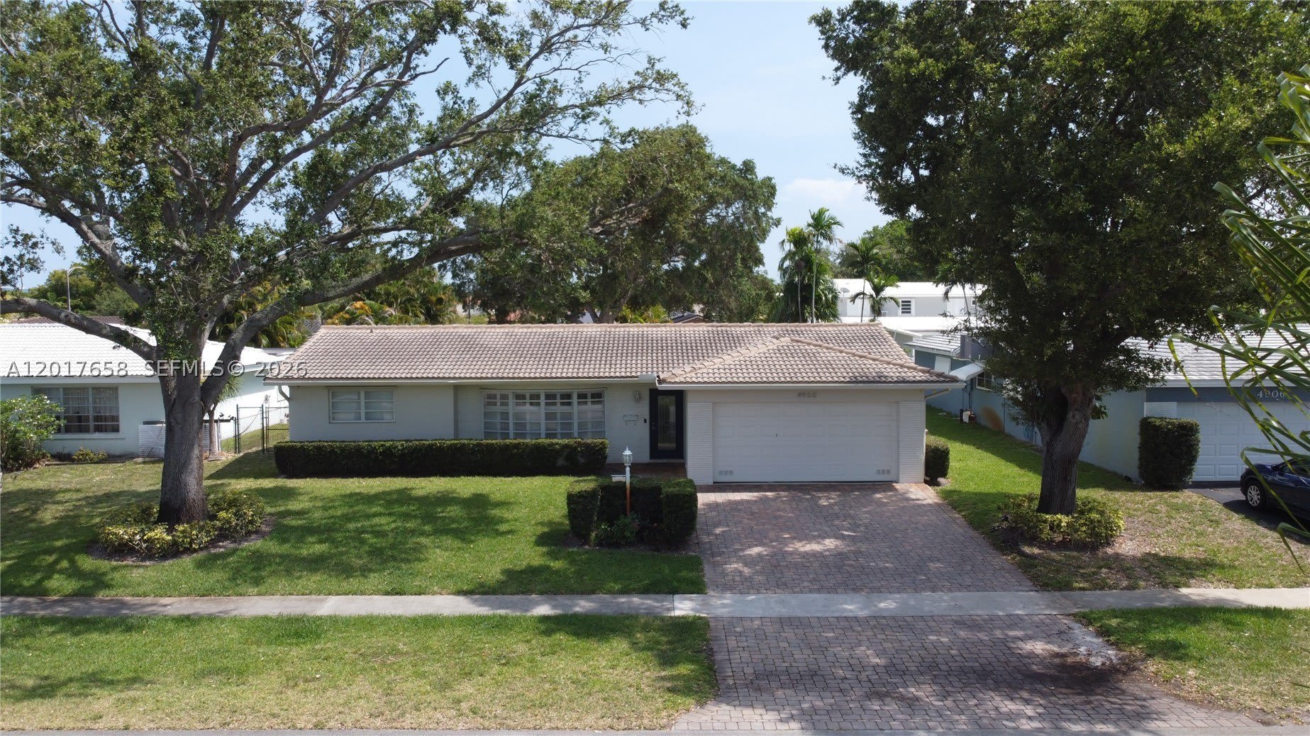 4900 Cleveland St – photo 1