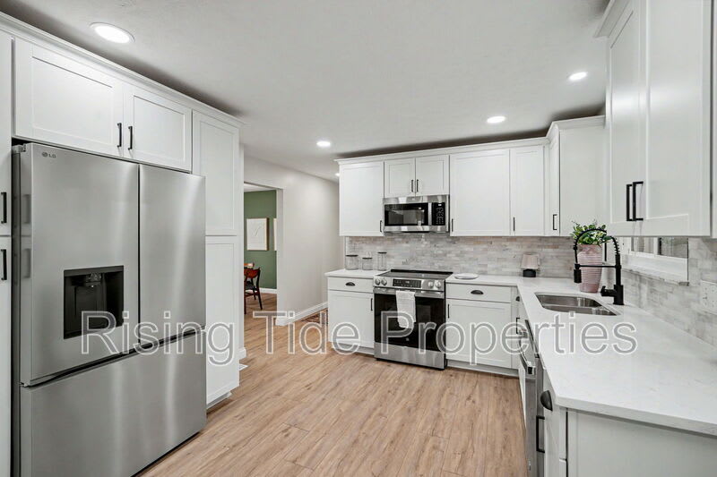 2569 Richmar Dr – photo 1