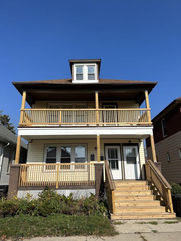 170 Bondie Street – photo 1 of 18