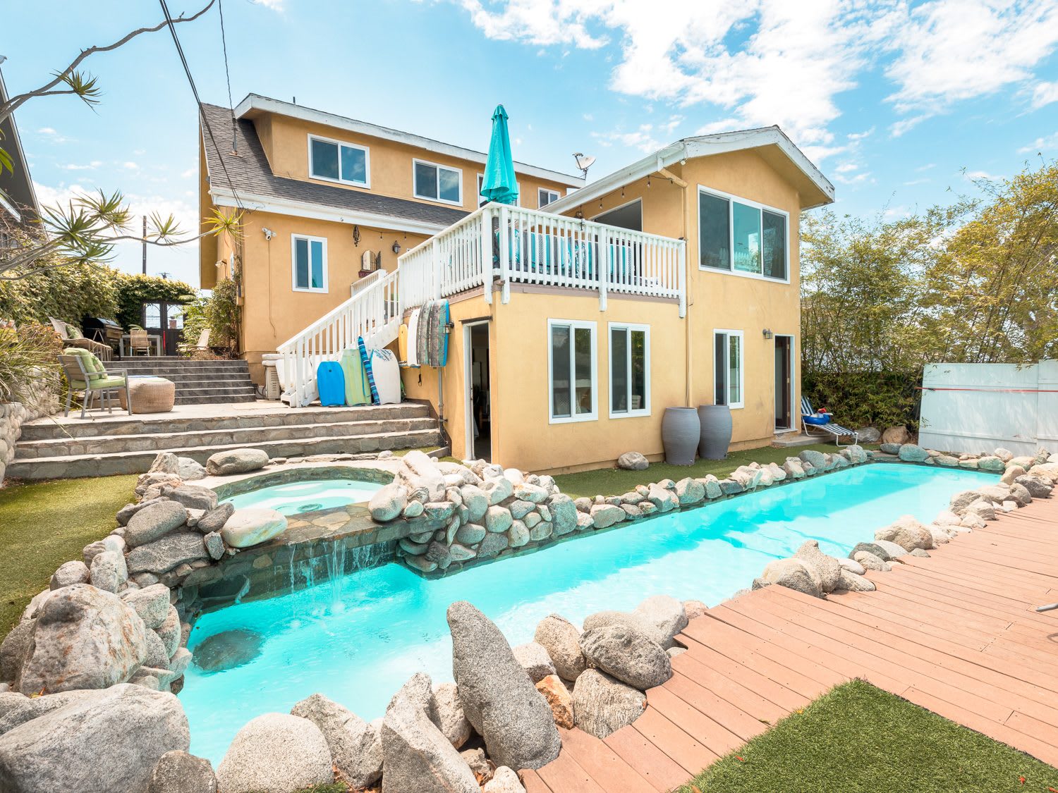 416 Virginia St – photo 1 of 112