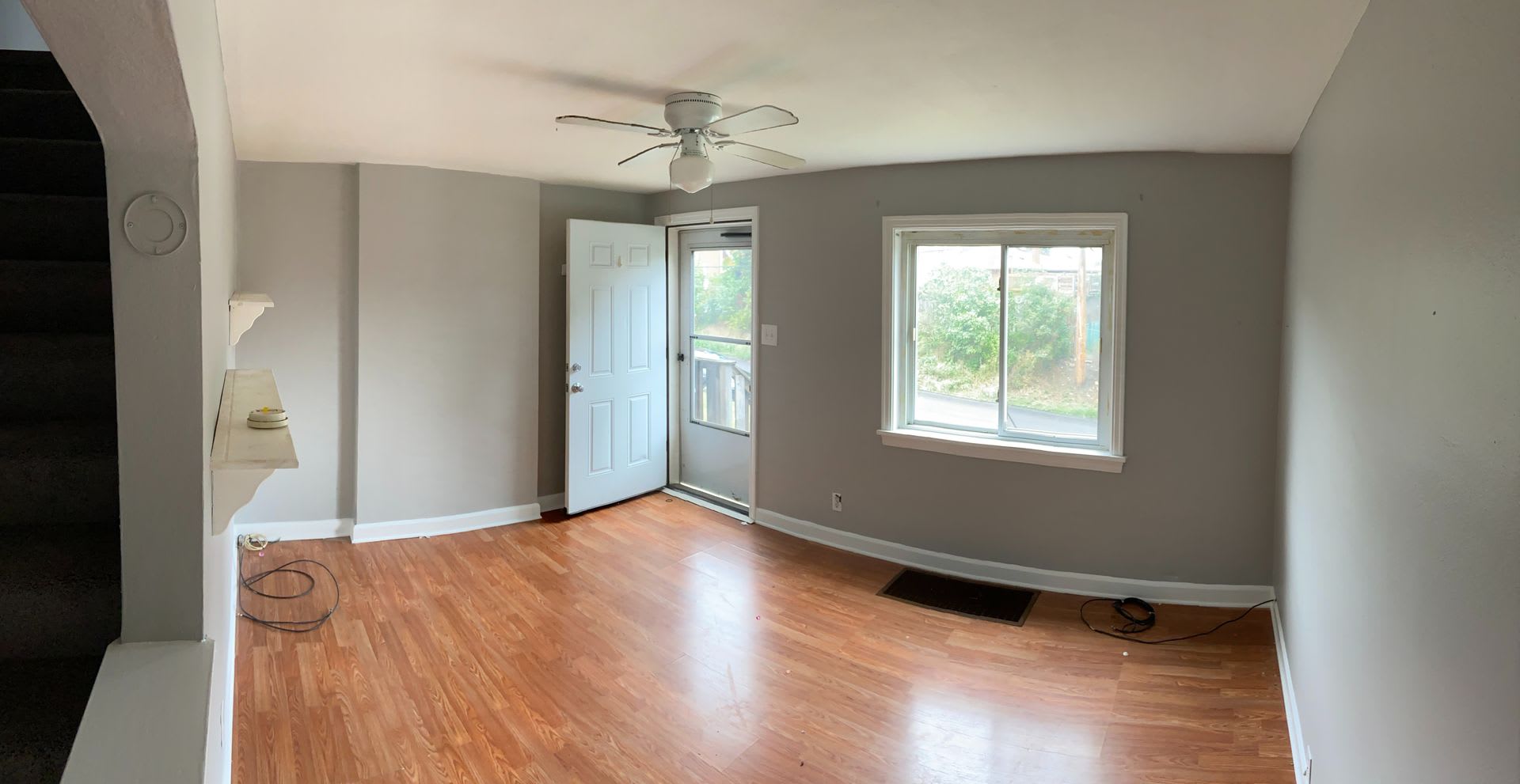 Cozy Two Bed Available Now – photo 1