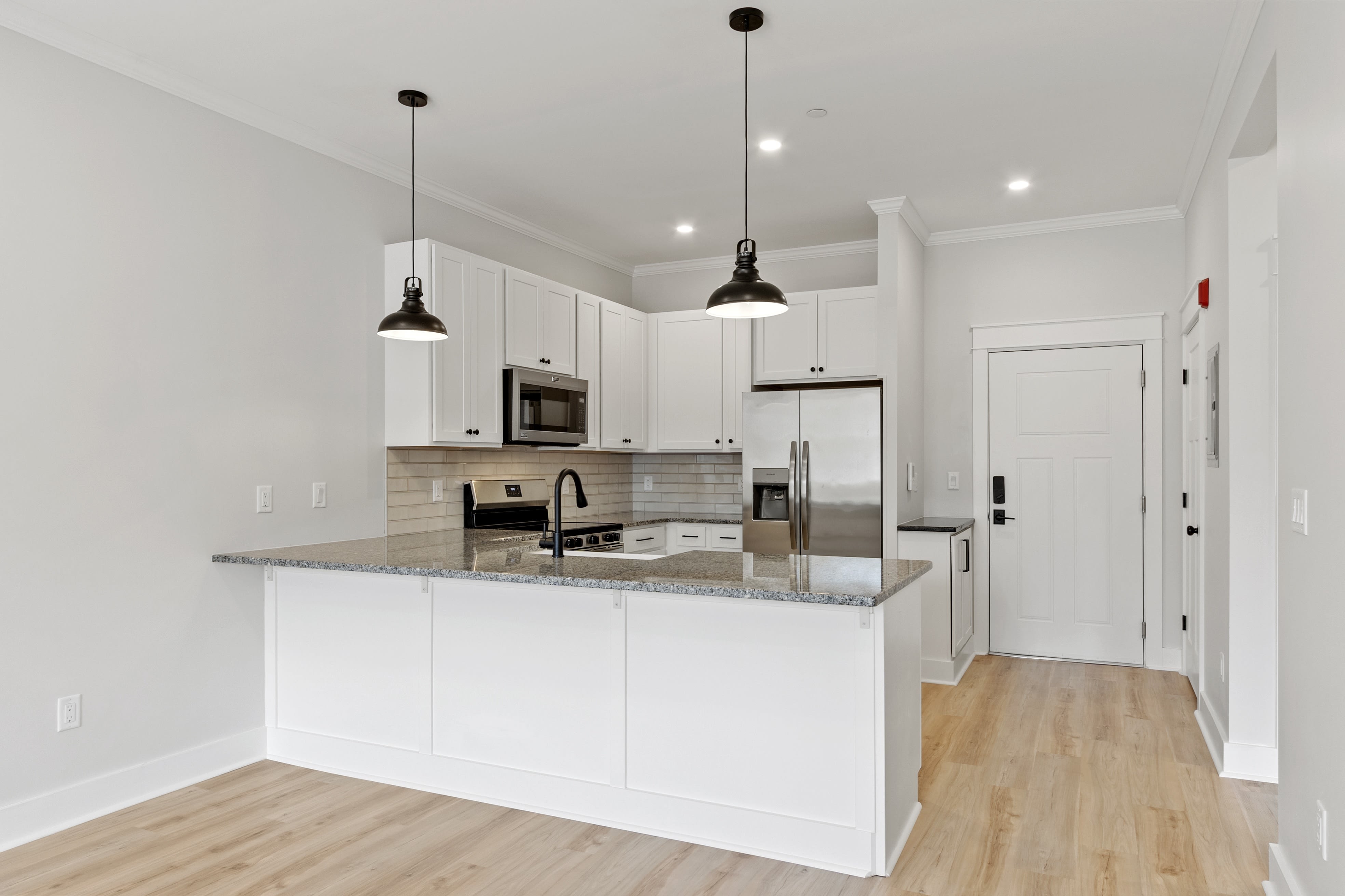 843 Main Street – photo 1 of 24