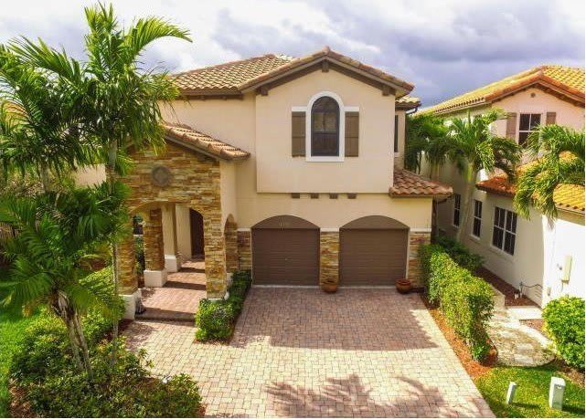 4169 Artesa Drive – photo 1