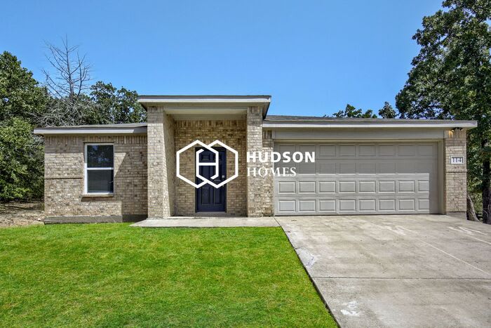 114 Nob Hill Road – photo 1 of 14