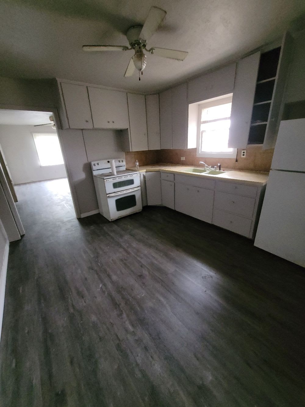 408 N. 1st Street – photo 1 of 7