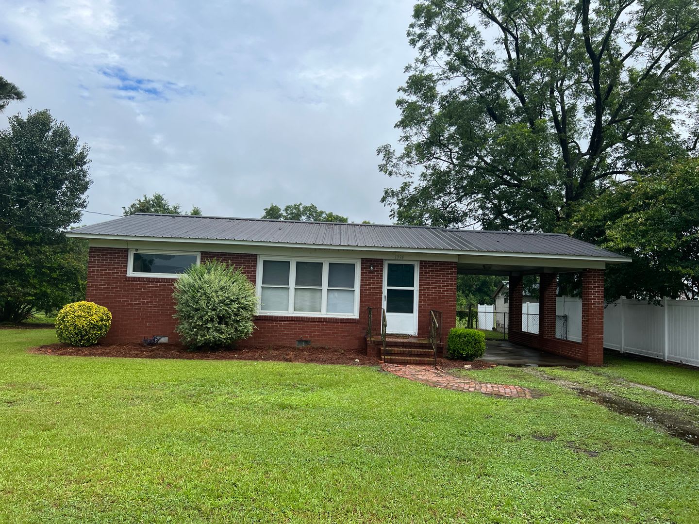 1094 Jonestown Rd, Pink Hill – photo 1 of 13