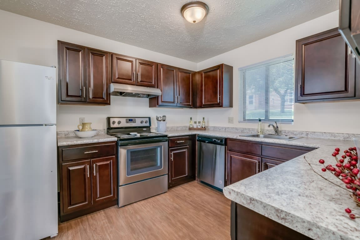 Parkstead Watertown at City Center – photo 1 of 15