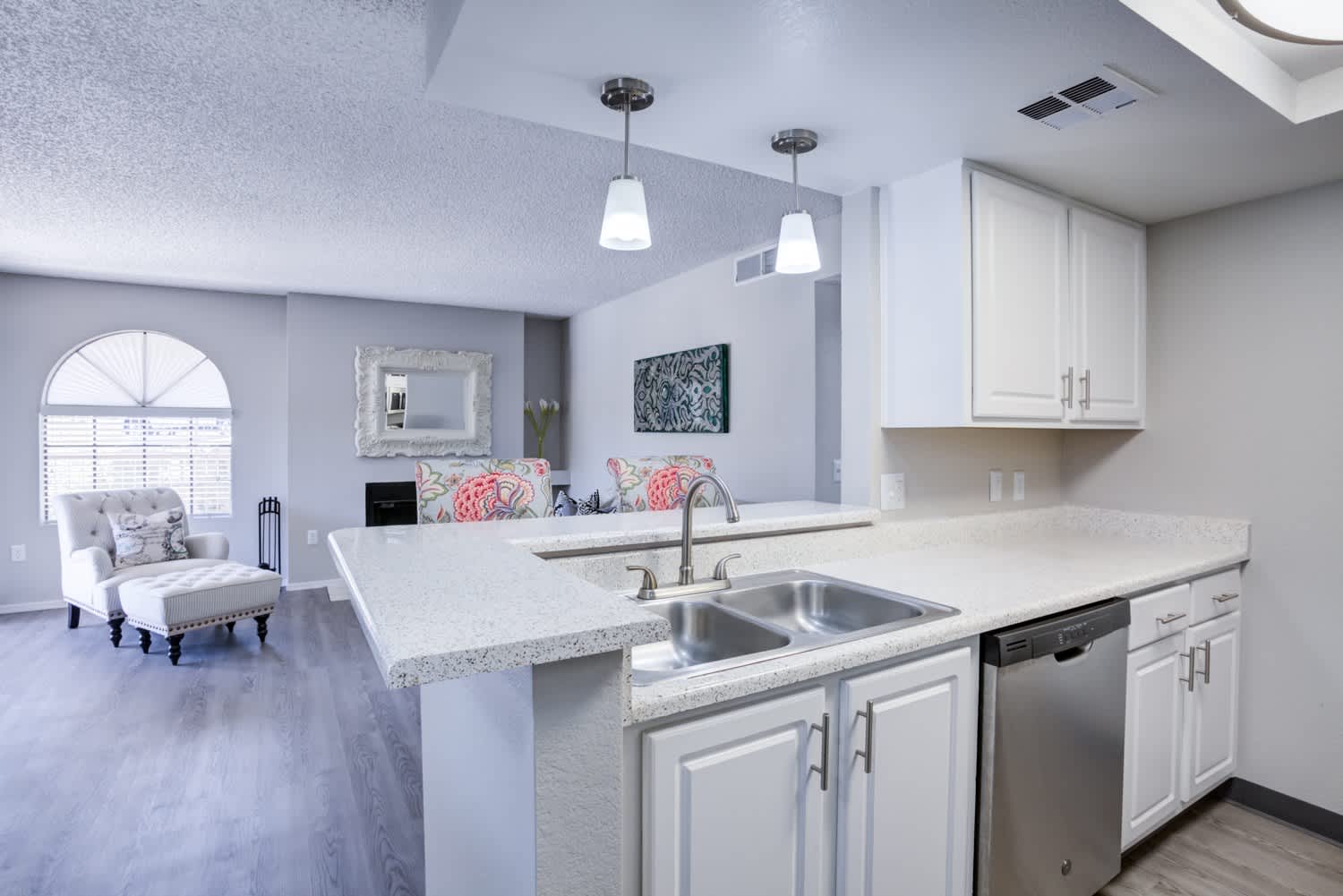 Starrview At Starr Pass Apartment Homes – photo 1