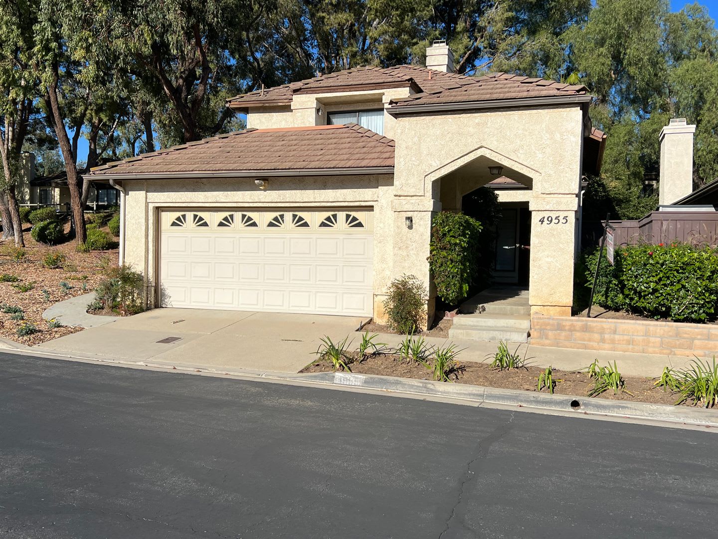 Great Home, Great Location! – photo 1