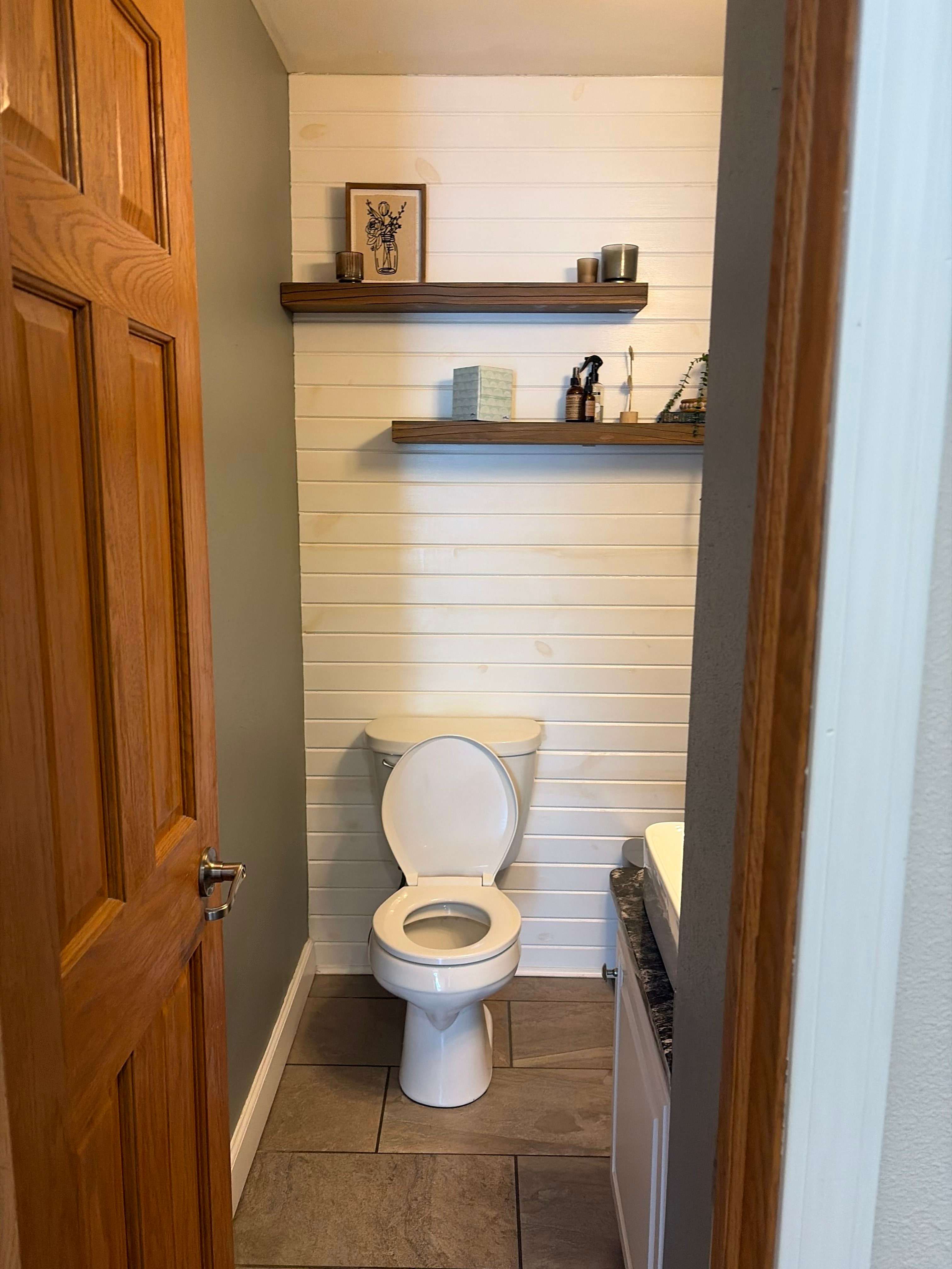 1708 Hawthorne Avenue – photo 1 of 19