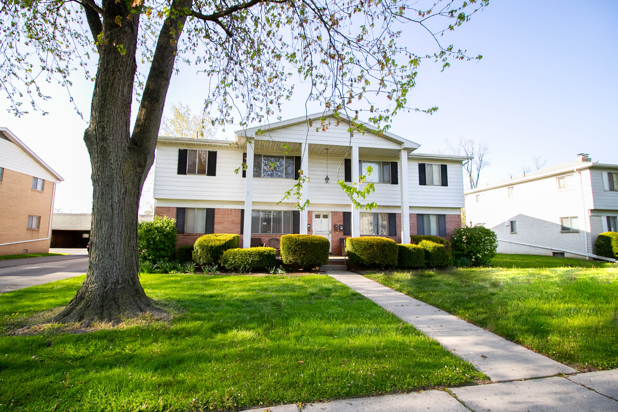 2962 Carskaddon Ave – photo 1