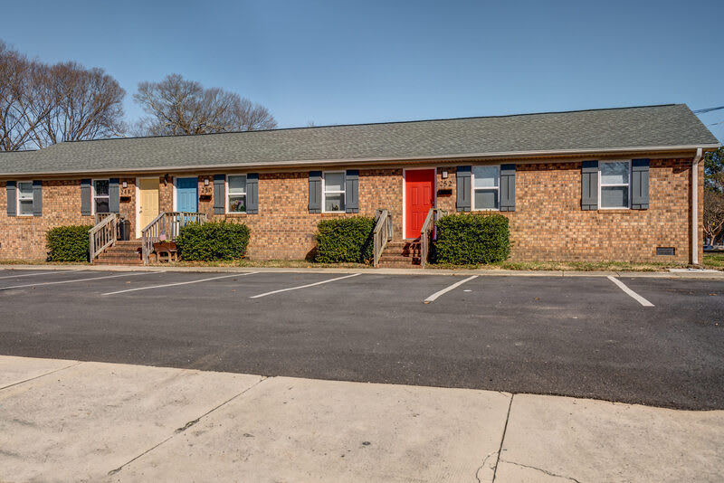 250 Rose Street – photo 1