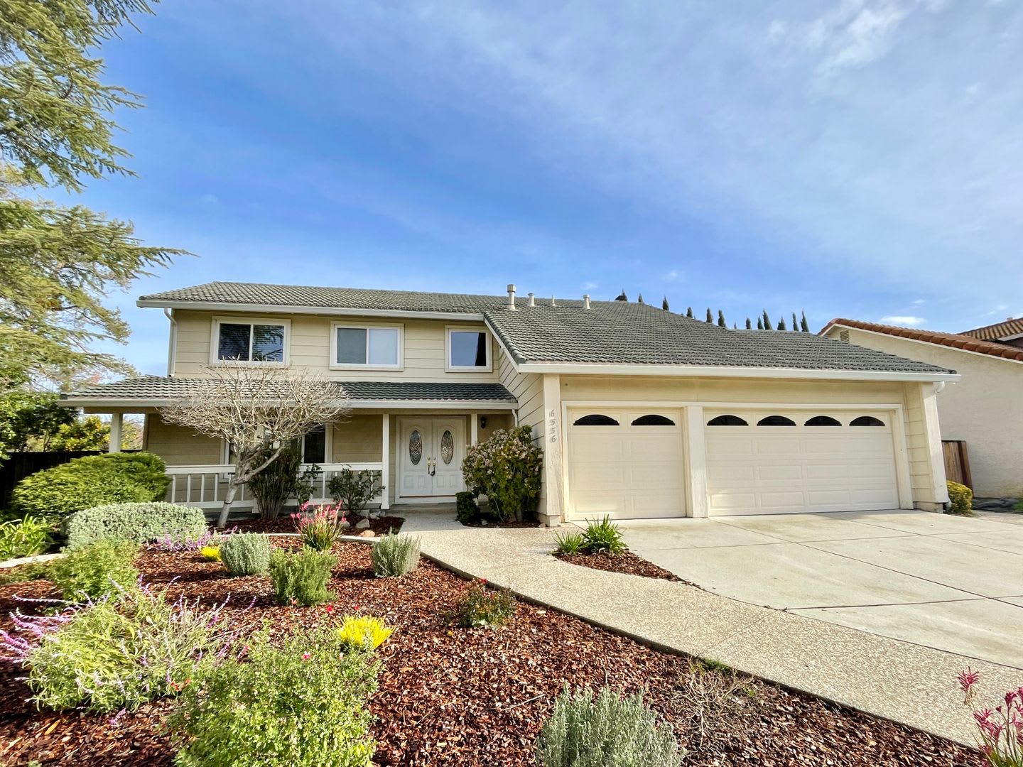 Immaculately Remodeled 5 Bedroom 2 5 Bath Almaden Gem – photo 1