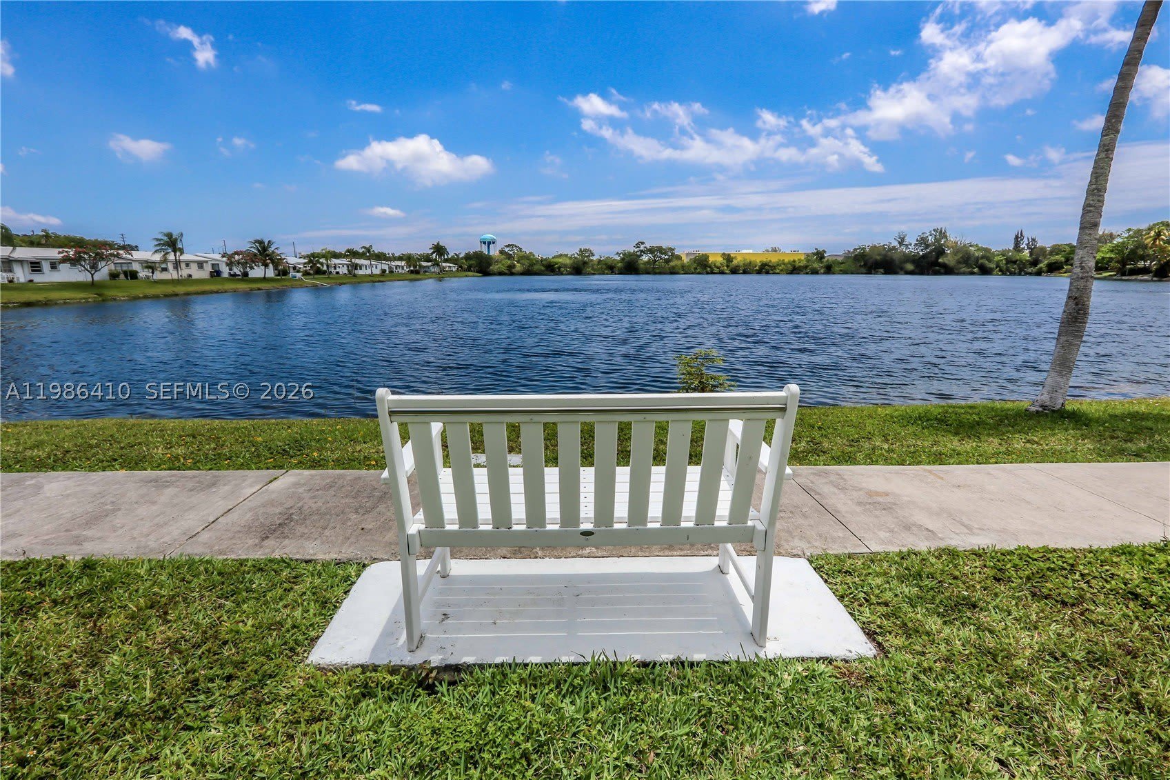 2223 Park Ln – photo 1