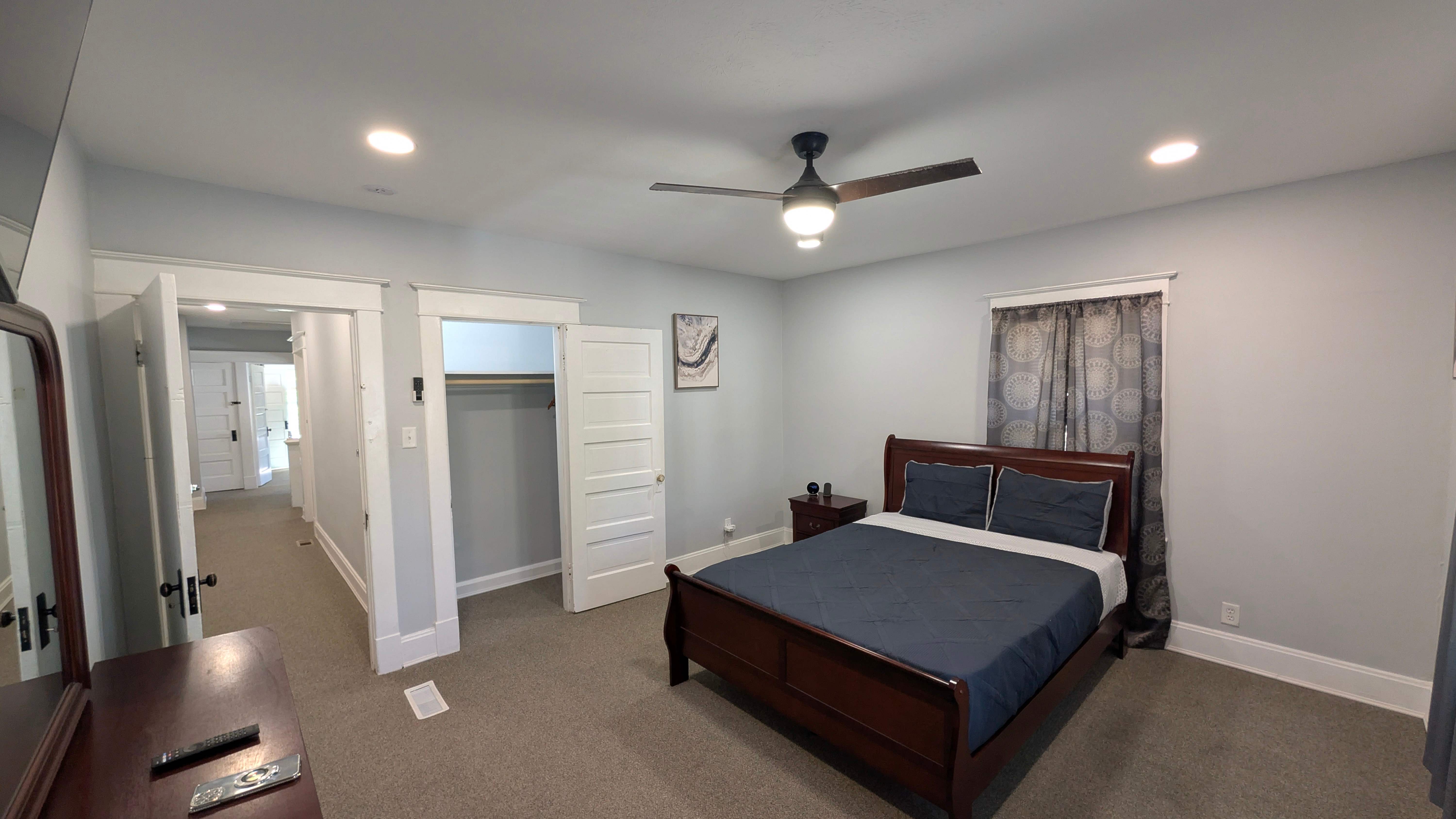 3544 North College Avenue – photo 1 of 5