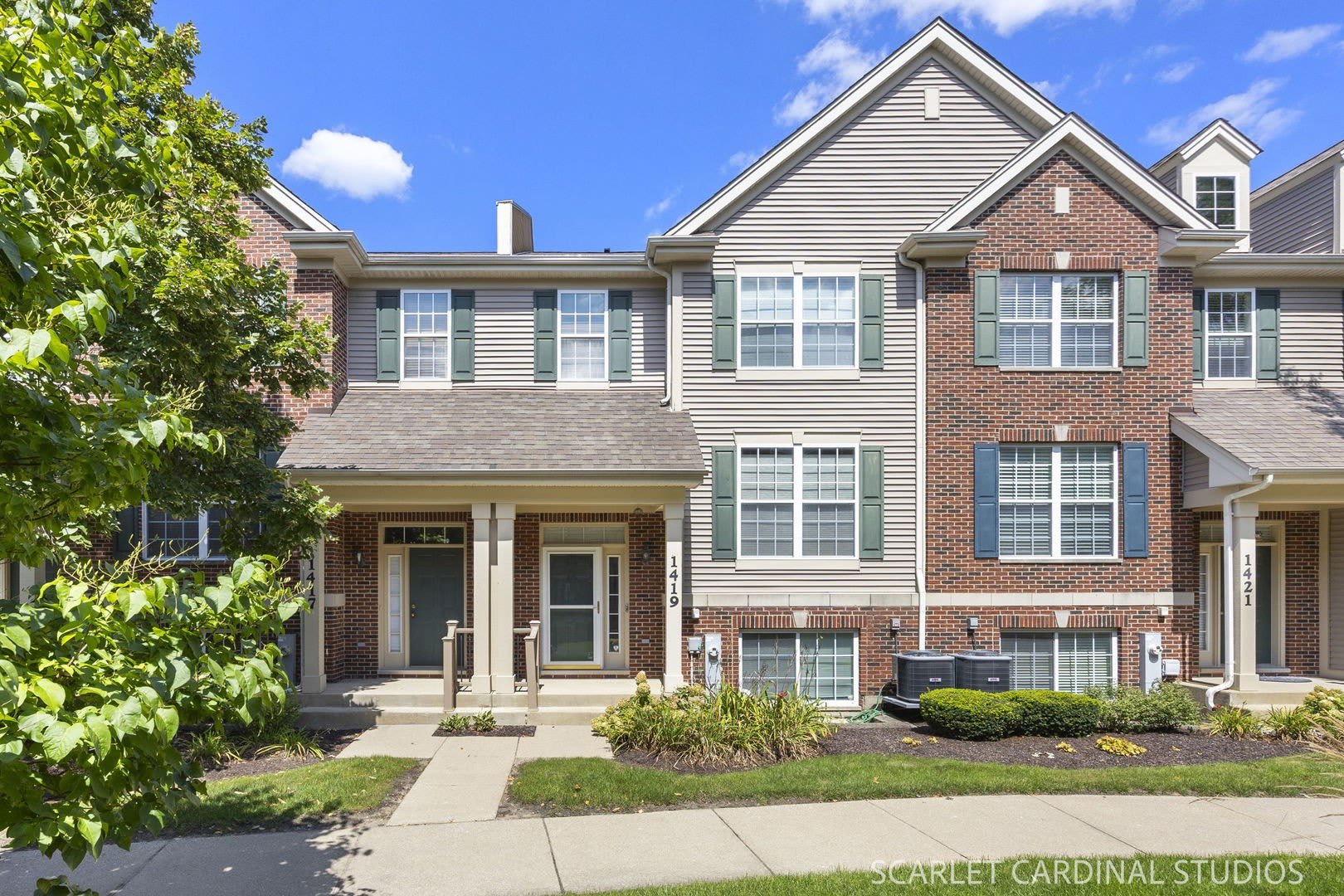1419 S Fairfield Avenue – photo 1 of 21
