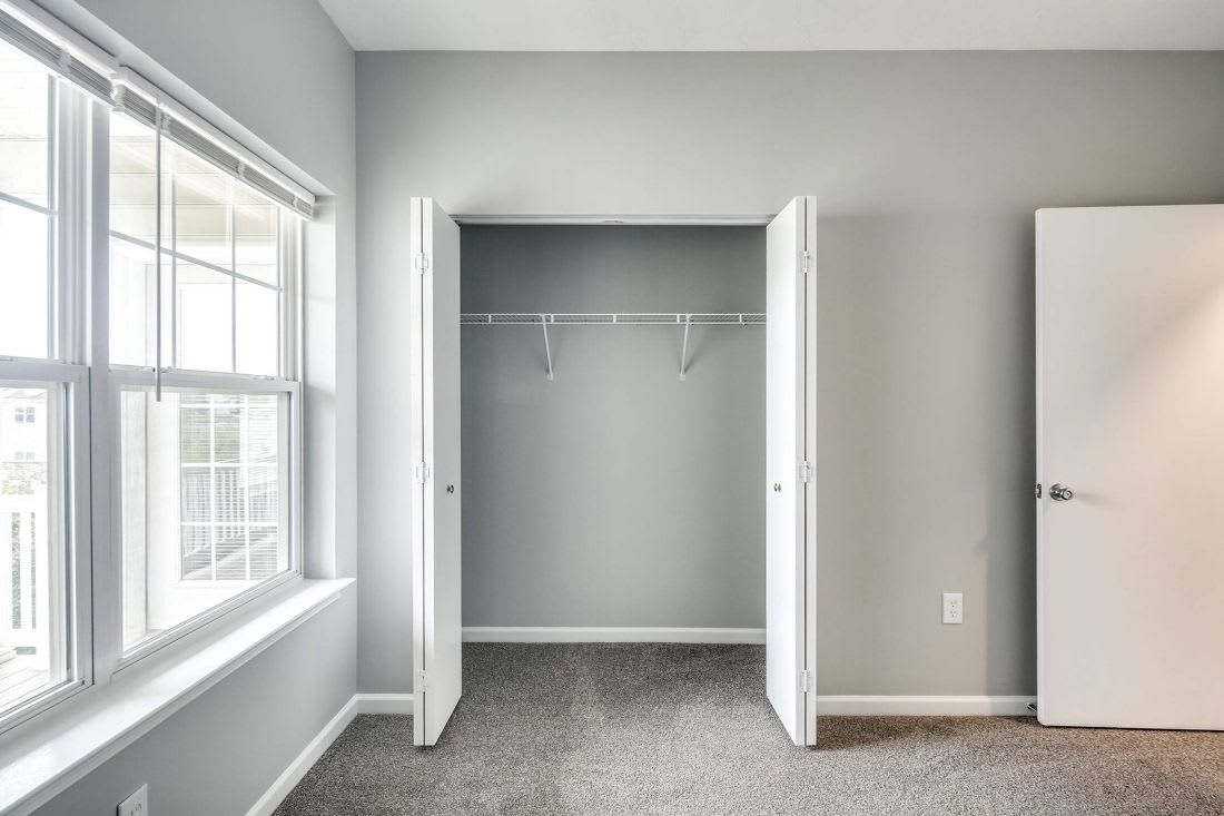 The Villas of Castleton Apartments – photo 1 of 32