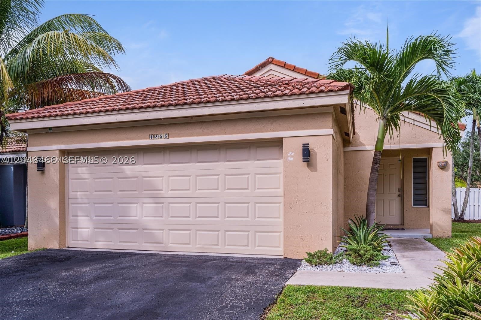 1356 Presidio Dr – photo 1