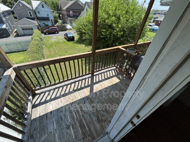 1135 Chestnut Street – photo 1 of 15