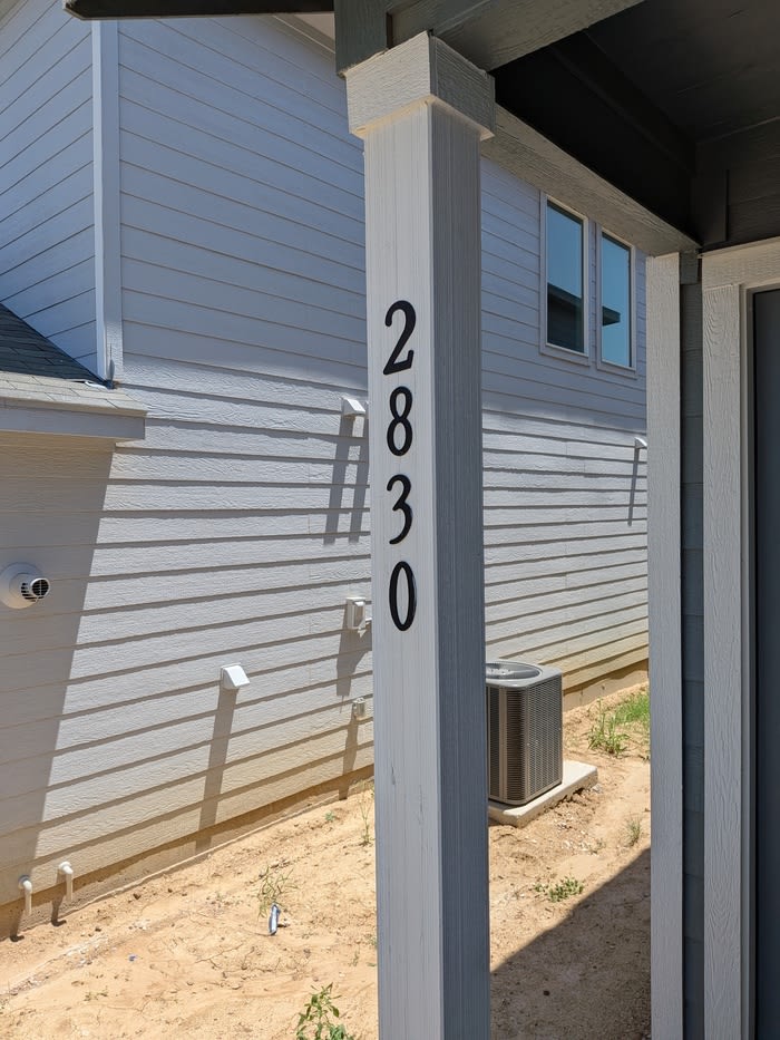 2830 Red Diamond – photo 1