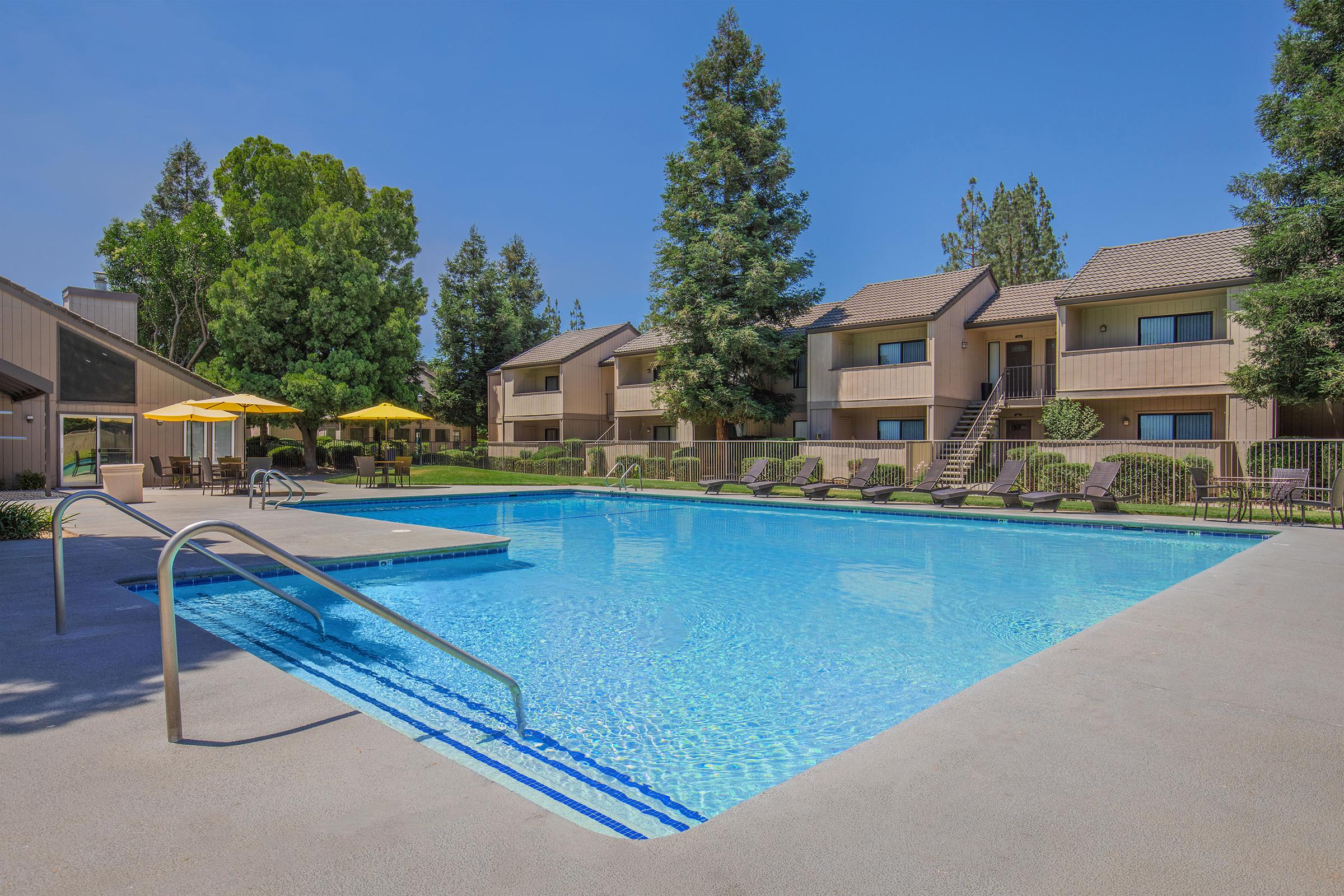 Renaissance Apartments – photo 1