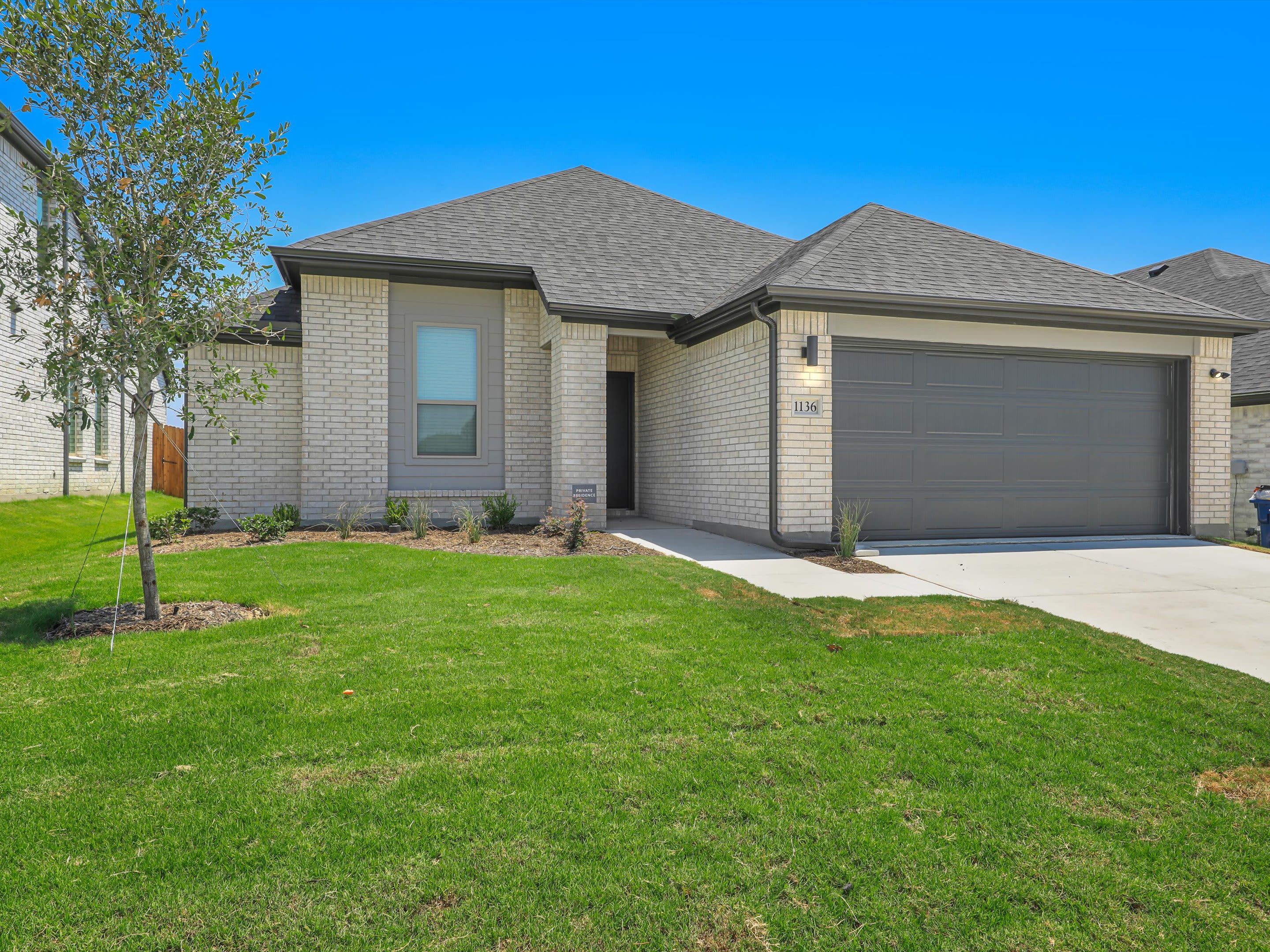 1136 Del Rio Drive – photo 1