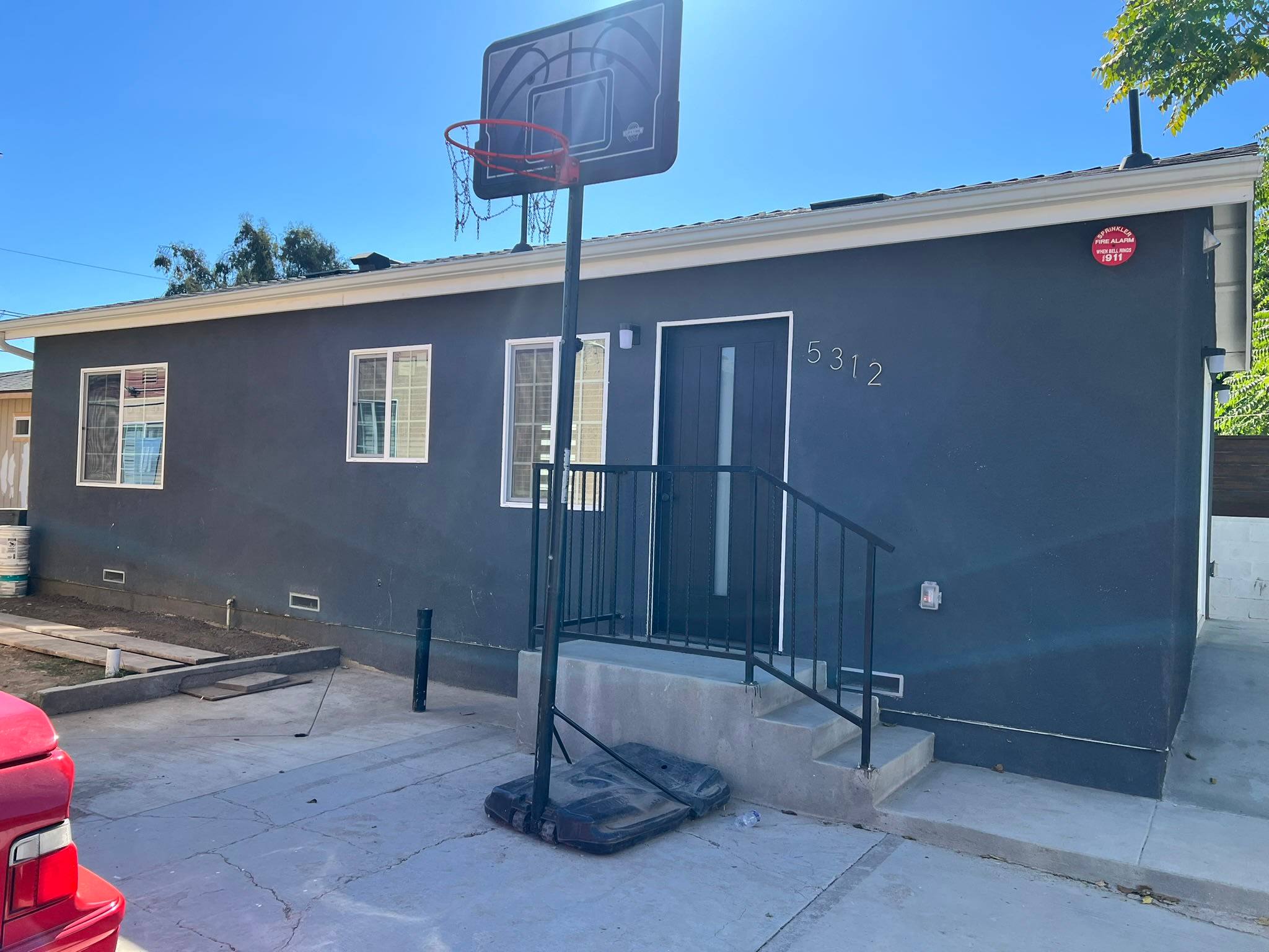 5310 Navarro St – photo 1