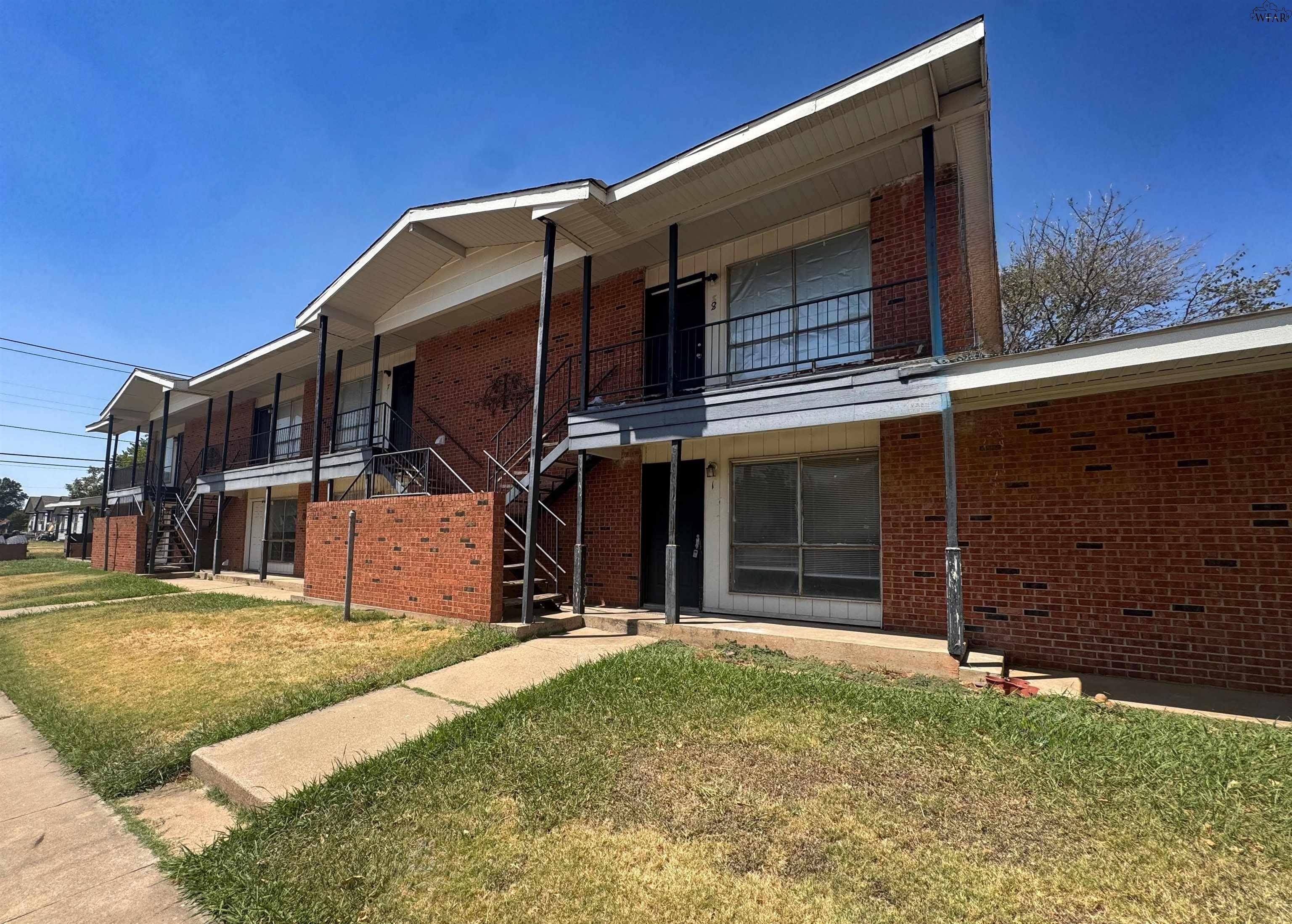 2316 BUCHANAN STREET – photo 1