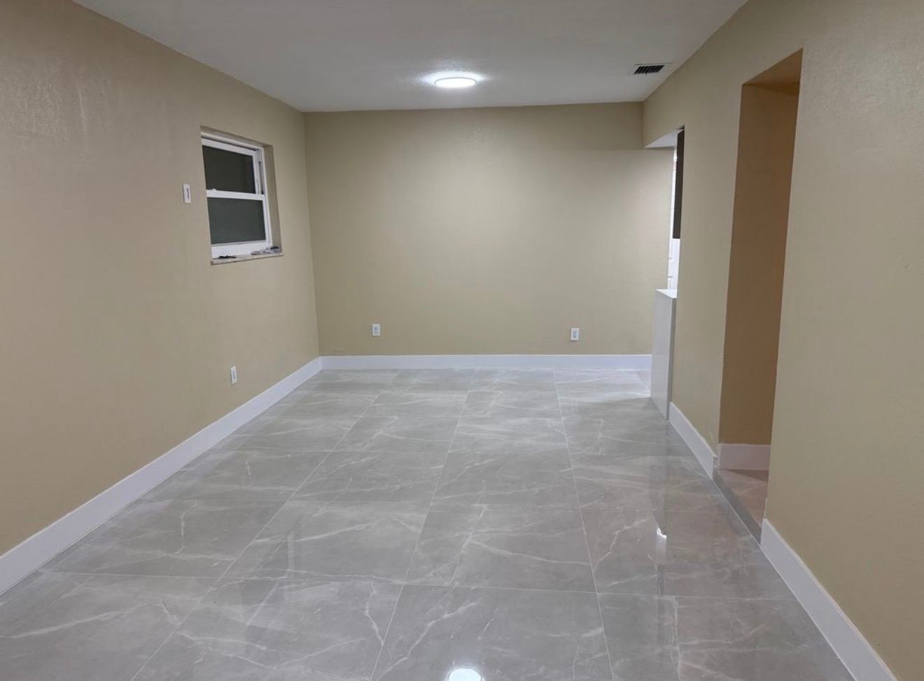 2336 Nw 35th St – photo 1